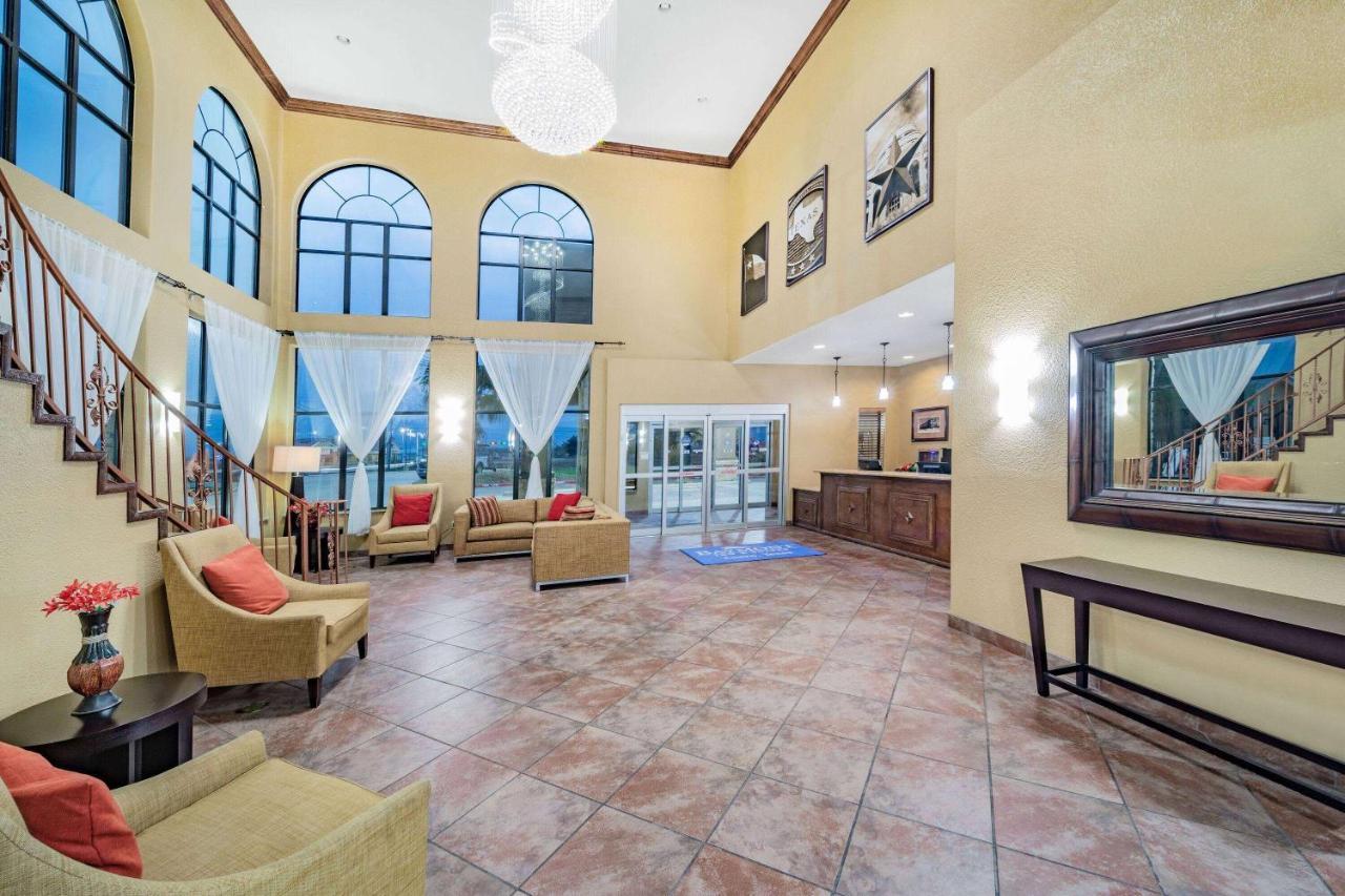 Baymont By Wyndham Cuero Exterior foto